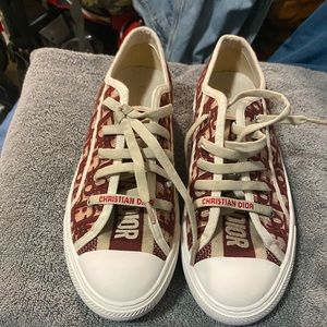 Christian Dior “Walk’N’Dior” Sneaker